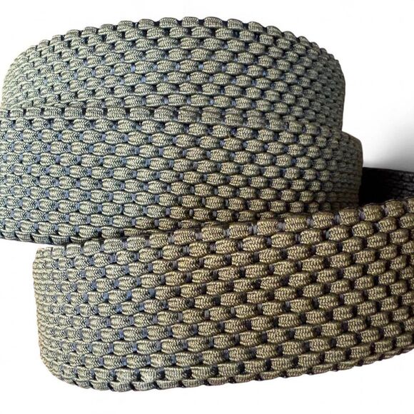 NWT Tommy Bahama Reversible Stretch Belt in Olive + Black size L (38-40) - Picture 2 of 8